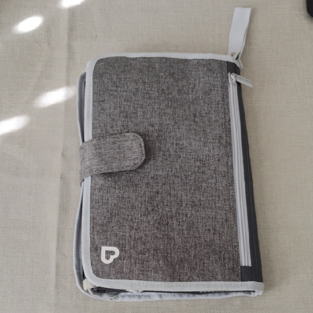 Munchkin® Go Change™ Portable Diaper Changing Kit with Changing Pad & Wipes Case